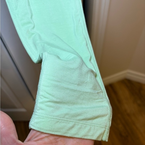 HOAKA APPAREL - Grey & Bamboo Leggings in Size XL - Picture 7 of 8